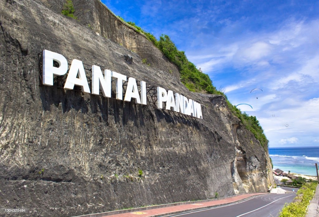 Travel Jember ke Bali – Solusi Transportasi Praktis dan Nyaman